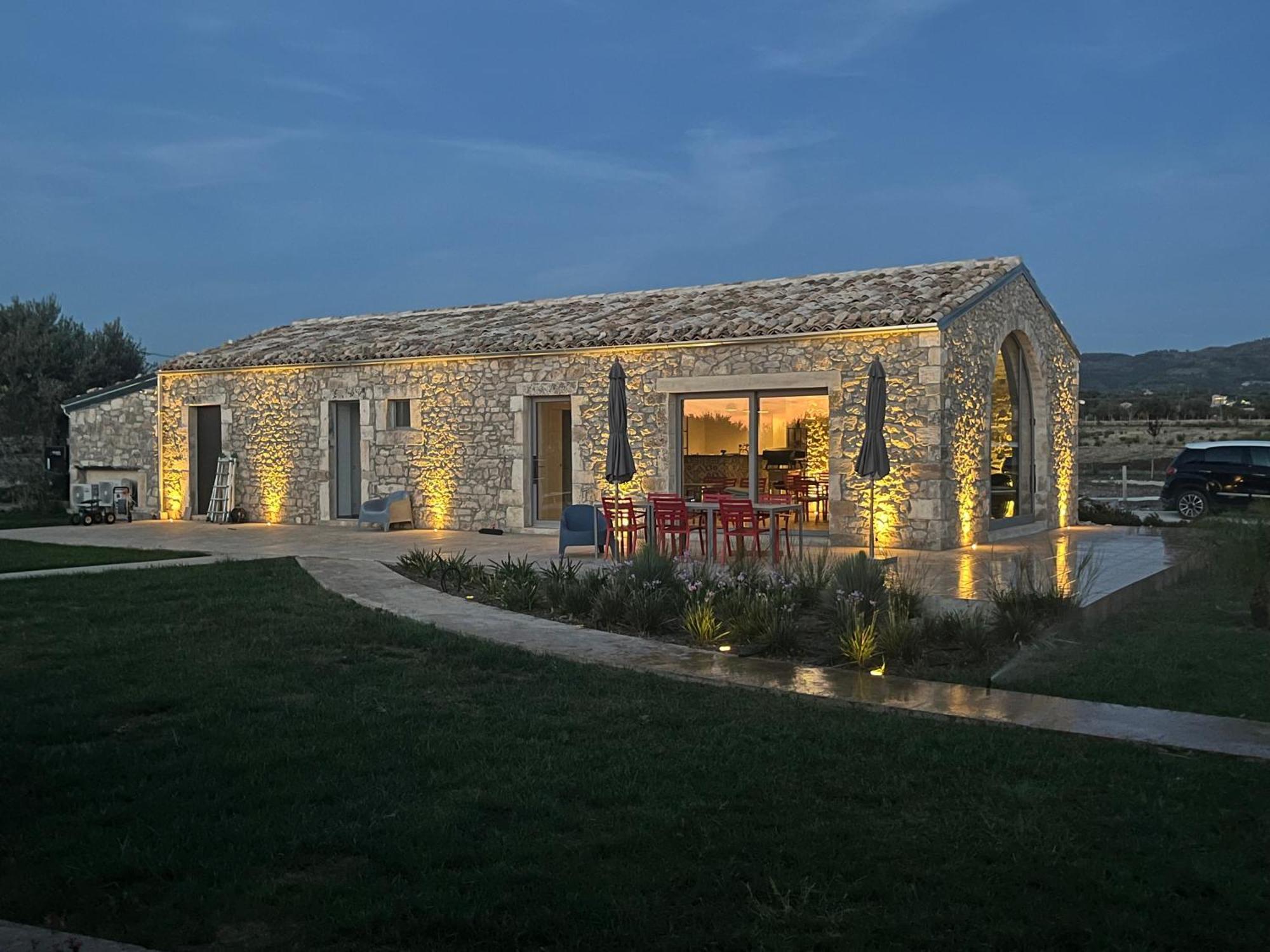 La Bella Vita Agriturismo Chiaramonte Gulfi Dış mekan fotoğraf